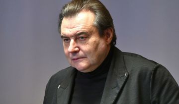 Режиссер Учитель призвал создать федеральный дебютный центр Режиссер Учитель призвал создать федеральный дебютный центр