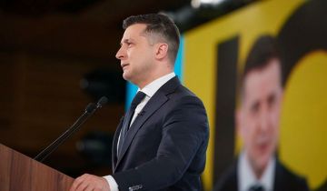 Политолог объяснил резкую смену курса Зеленского Политолог объяснил резкую смену курса Зеленского