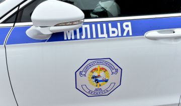 В Белоруссии двух мужчин обвинили в сбыте фальшивых российских рублей В Белоруссии двух мужчин обвинили в сбыте фальшивых российских рублей