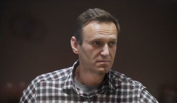 Amnesty International перестала считать Навального "узником совести" Amnesty International перестала считать Навального "узником совести"