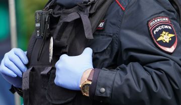 В Москве поймали торговца поддельными справками о вакцинации от COVID-19 В Москве поймали торговца поддельными справками о вакцинации от COVID-19