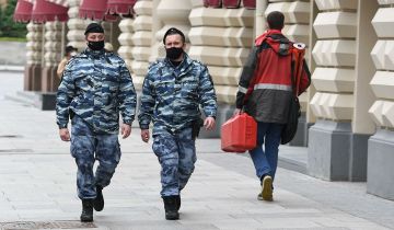 Полиция проверила соблюдение санитарных мер в московских ресторанах Полиция проверила соблюдение санитарных мер в московских ресторанах