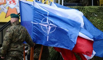 НАТО заступился за Чехию и США и обратился к России НАТО заступился за Чехию и США и обратился к России
