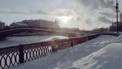Более 500 мостов и тоннелей были вымыты в Москве в первые 3 дня весны