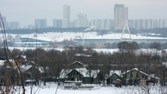 Власти Москвы заявляют о законности образования парка "Москворецкий"