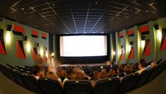 Франсуа Озон представил в Москве свой фильм "Новая подружка"