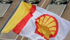 "Газпром" обсуждает участие Shell в СПГ-проектах на Балтике