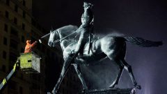 Москва отказалась заменить памятник Жукову на другой конный монумент