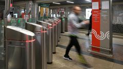 Несколько станций московского метро изменят режим работы 7 и 9 мая