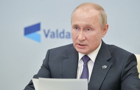 "Серьезная ошибка". Путин высказался о выходе США из ДРСМД