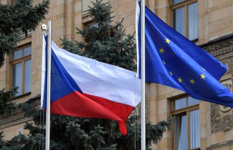 Глава МИД Чехии заявил, что работа посольства в Москве парализована