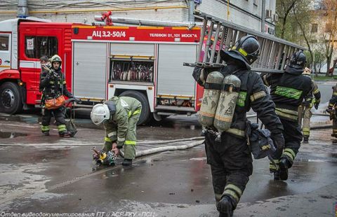 Число жертв пожара в гостинице в Москве увеличилось