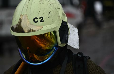 В Москве при пожаре в автосервисе сгорели десять легковых автомобилей