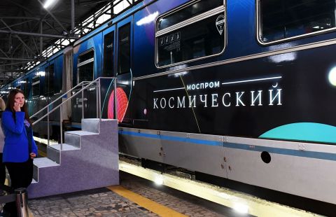 В московском метро запустили поезд, посвященный покорению космоса