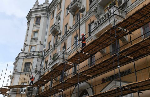 Собянин: с 2011 года завершена реставрация 1700 исторических зданий