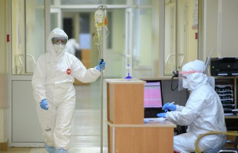 В России за сутки умерли 723 пациента с COVID-19