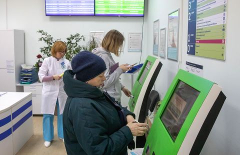 Строительство 18 новых поликлиник ведется в Москве