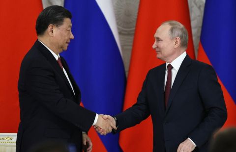 СМИ раскрыли, какой сигнал послали Путин и Си Цзиньпин Западу