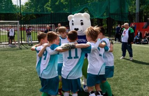 Команда премии "Экология – дело каждого" посетила день футбола в Лужниках