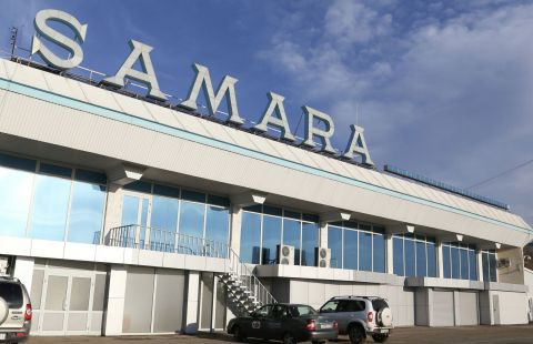 Летевший в Уфу из Москвы самолет вылетел в аэропорт назначения