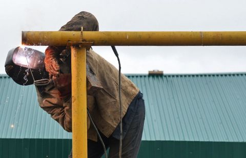 Около 54 км газопроводов построили и реконструировали в Москве за полгода