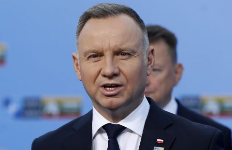 Дуда прокомментировал поведение Трампа по отношению к России