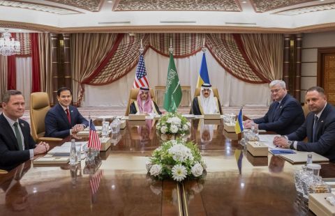 Россия следила за встречей представителей США и Украины в Джидде