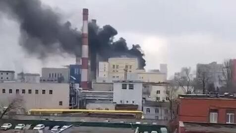 В Москве потушили пожар на кровле административного здания ТЭЦ