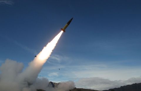 Украина исчерпала запасы американских ракет ATACMS, сообщает AP