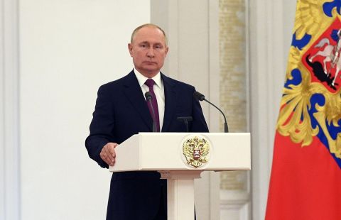 Путин примет участие в награждении волонтеров, которые помогают бойцам СВО